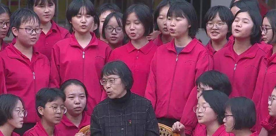张桂梅向民警求助,张桂梅向民警求助是哪一集