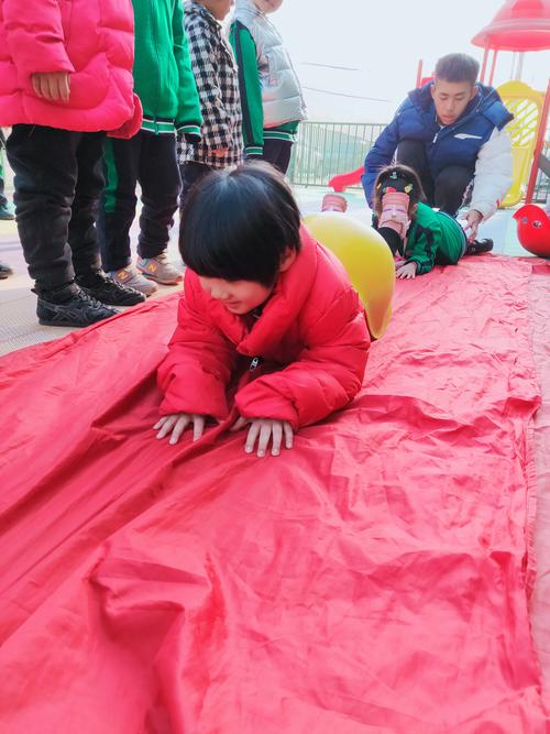 小孩被天降乌龟砸死,被天上掉下来的乌龟砸死的人